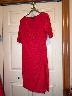 Lauren Ralph Lauren Red Draped V-Neck Midi Dress with Short Sleeves - 12